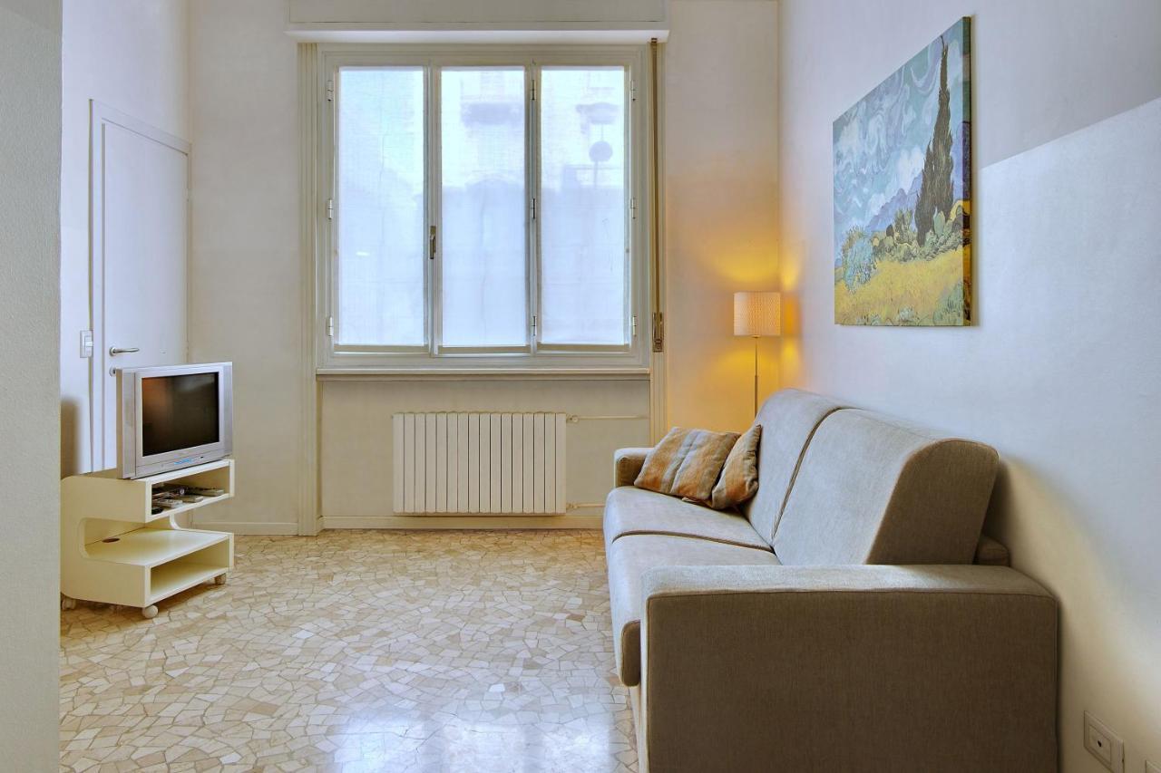 Milan Apartment Rental Exterior photo