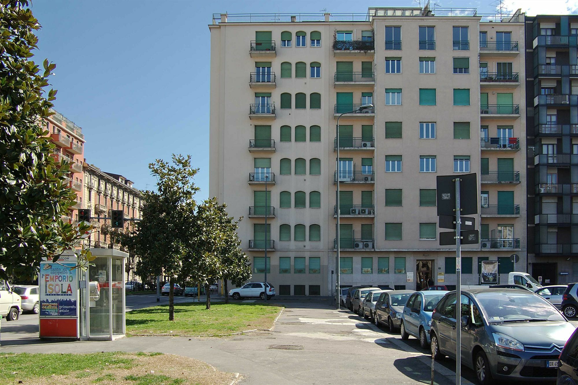 Milan Apartment Rental Exterior photo