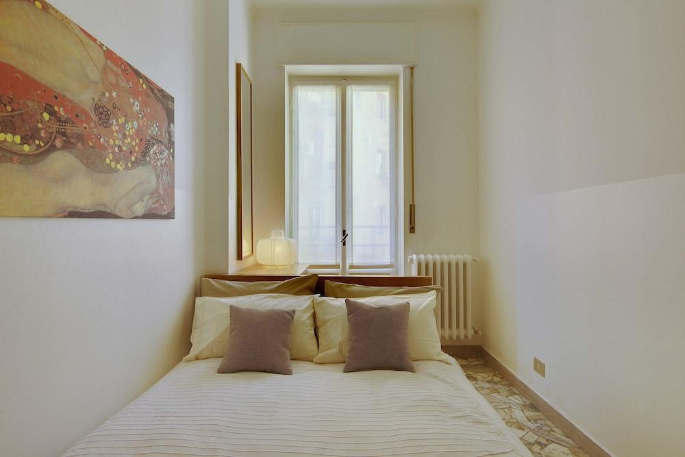 Milan Apartment Rental Exterior photo